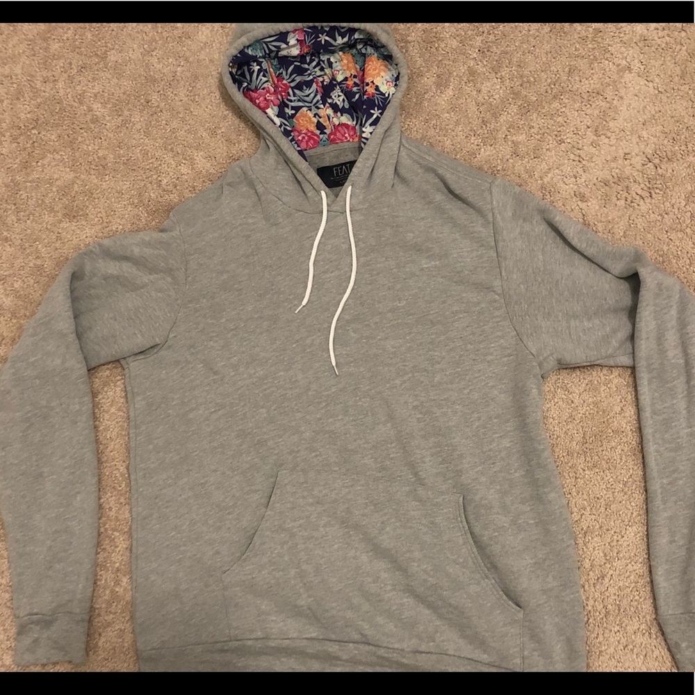 Feat Roam Hoodie